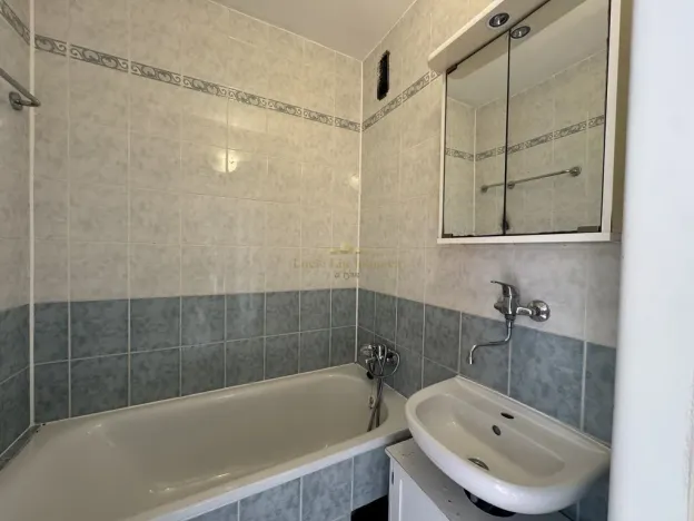 Prodej bytu 2+kk, Praha - Břevnov, Sartoriova, 36 m2