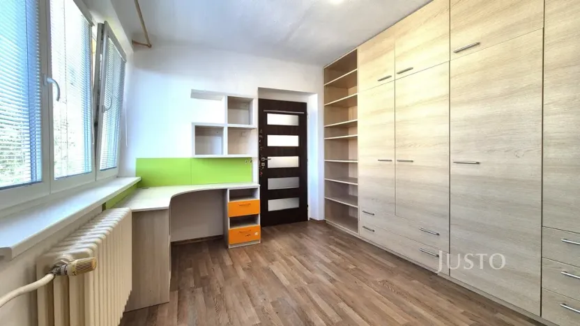 Pronájem bytu 3+1, Písek - Hradiště, Ouzká, 79 m2