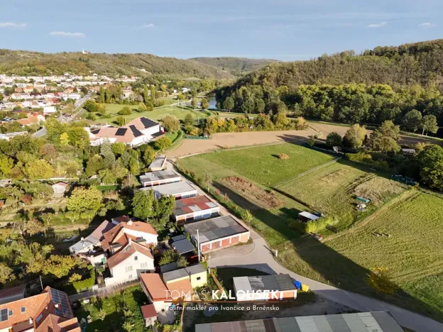 Prodej garáže, Ivančice, 18 m2
