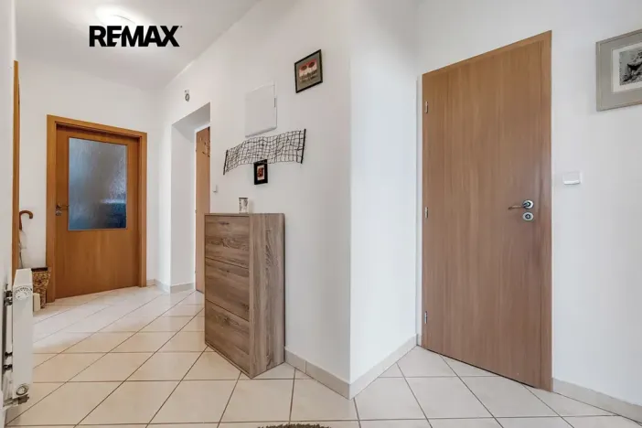 Prodej bytu 3+kk, Praha - Újezd nad Lesy, Žárovická, 89 m2