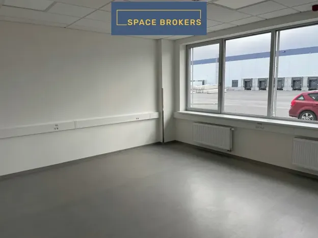 Pronájem skladu, Brno, 3393 m2