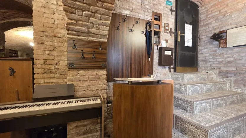 Pronájem restaurace, Praha - Staré Město, 200 m2