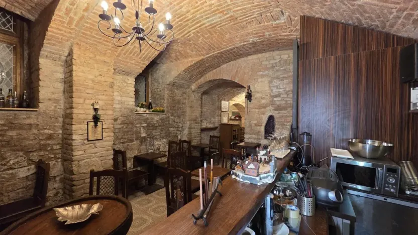 Pronájem restaurace, Praha - Staré Město, 200 m2