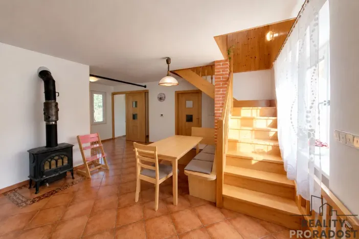 Prodej rodinného domu, Hluboké Mašůvky, 128 m2