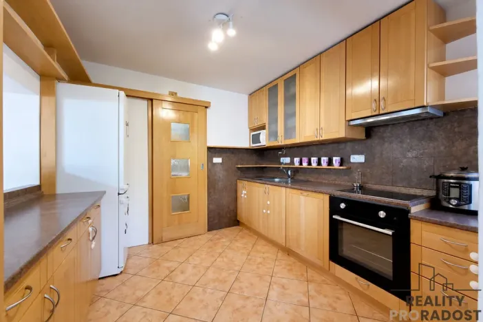 Prodej rodinného domu, Hluboké Mašůvky, 128 m2