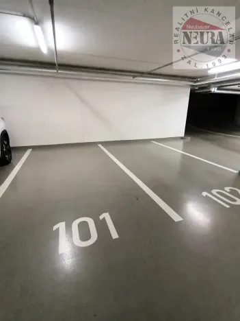 Pronájem bytu 2+kk, Praha - Holešovice, U průhonu, 47 m2