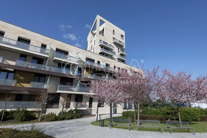 Pronájem bytu 3+kk, Praha - Michle, Baarova, 117 m2