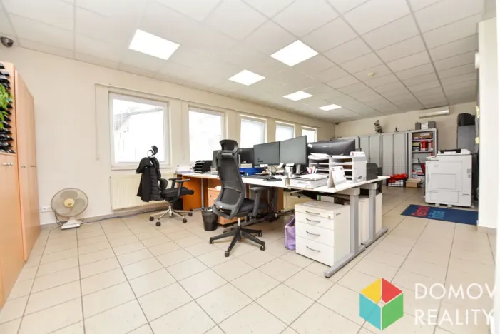 Prodej skladu, Hořovice, nábřeží Hynka Šlosara, 2000 m2