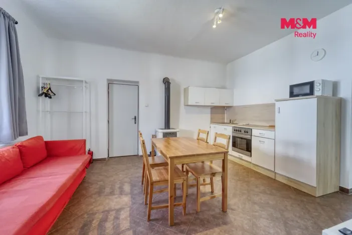 Prodej ubytování, Pňovany, 450 m2