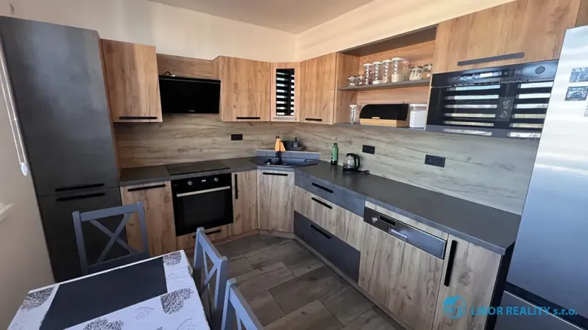 Prodej bytu 3+1, Frýdek-Místek, K Hájku, 72 m2