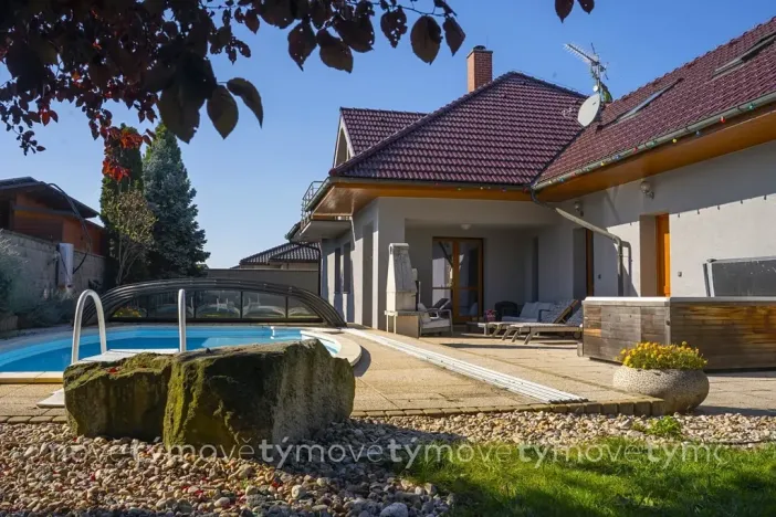 Prodej rodinného domu, Přelouč, Smetanova, 290 m2