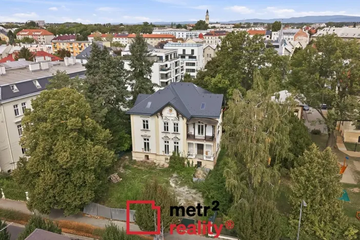 Prodej komerční nemovitosti, Olomouc, tř. Svornosti, 600 m2