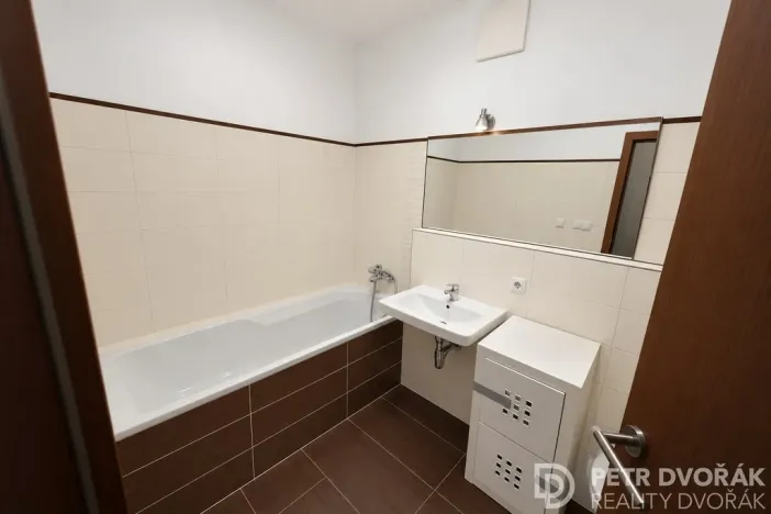 Prodej bytu 1+kk, Praha - Košíře, Plzeňská, 36 m2
