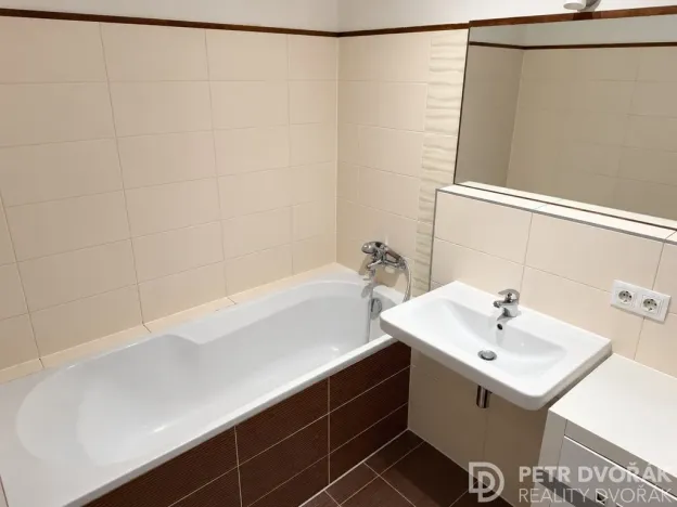 Prodej bytu 1+kk, Praha - Košíře, Plzeňská, 36 m2