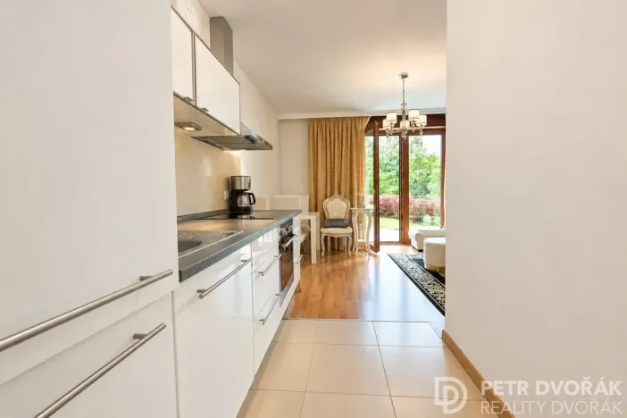 Prodej bytu 1+kk, Praha - Košíře, Plzeňská, 36 m2