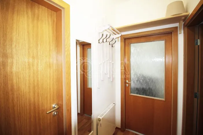 Pronájem bytu 2+kk, Praha - Hlubočepy, Högerova, 43 m2