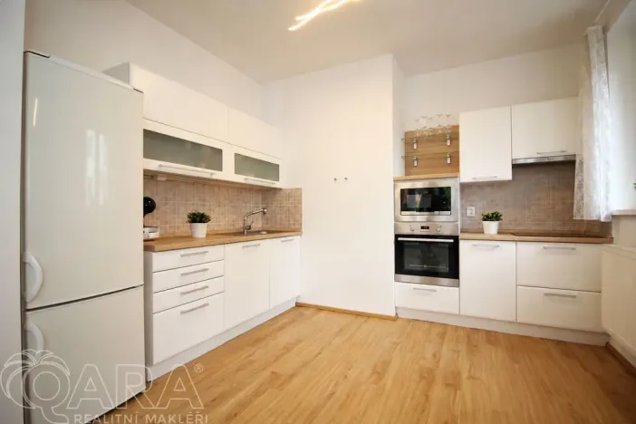 Pronájem bytu 3+kk, Praha - Podolí, Dvorecká, 80 m2