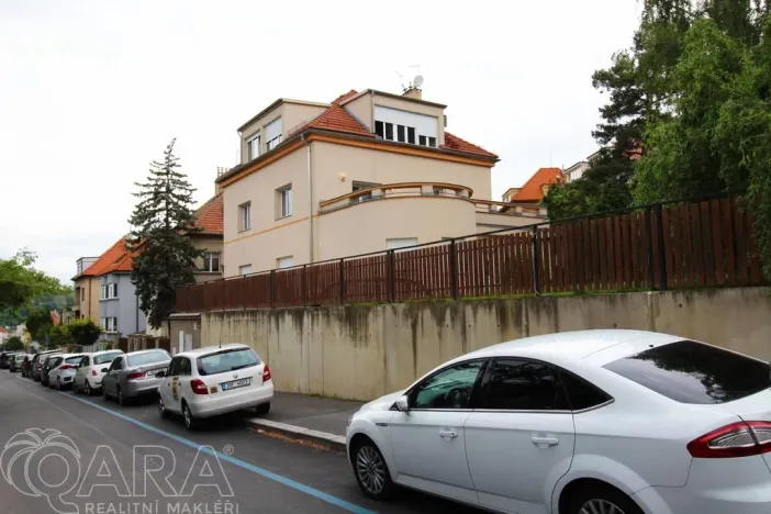 Pronájem bytu 3+kk, Praha - Podolí, Dvorecká, 80 m2