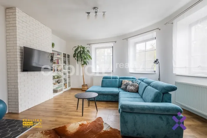 Prodej bytu 4+kk, Napajedla, Na Kapli, 160 m2