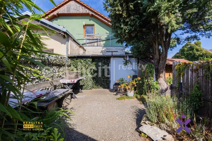 Prodej bytu 4+kk, Napajedla, Na Kapli, 160 m2