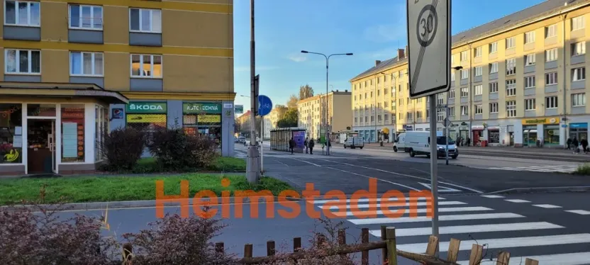 Pronájem obchodního prostoru, Karviná - Nové Město, tř. Osvobození, 65 m2