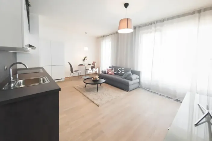 Pronájem bytu 2+kk, Praha - Holešovice, Sanderova, 49 m2