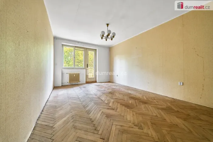Prodej bytu 2+1, Ostrov, Palackého, 74 m2