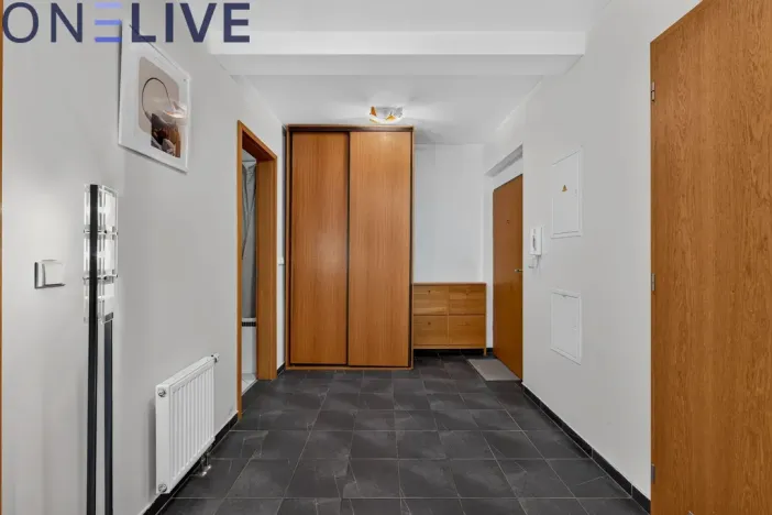 Prodej bytu 2+kk, Praha, Valečovská, 80 m2
