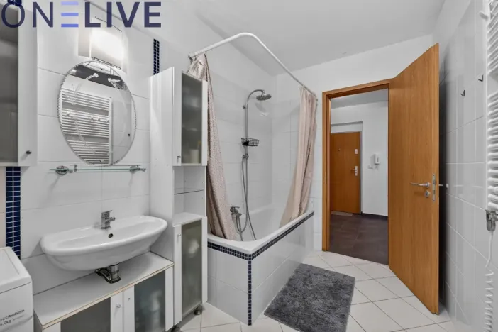 Prodej bytu 2+kk, Praha, Valečovská, 80 m2