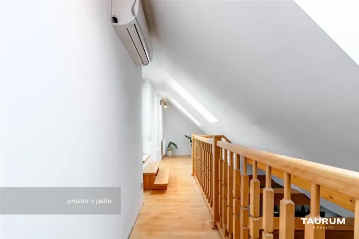 Prodej bytu 2+1, Plzeň - Jižní Předměstí, Lukavická, 117 m2