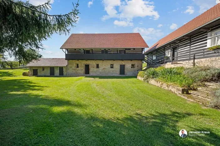 Prodej chalupy, Střevač, 226 m2