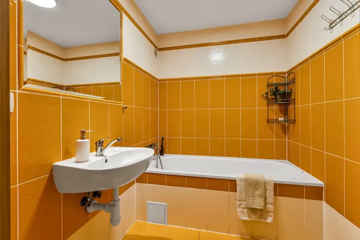 Prodej bytu 3+kk, Šestajovice, Komenského, 116 m2