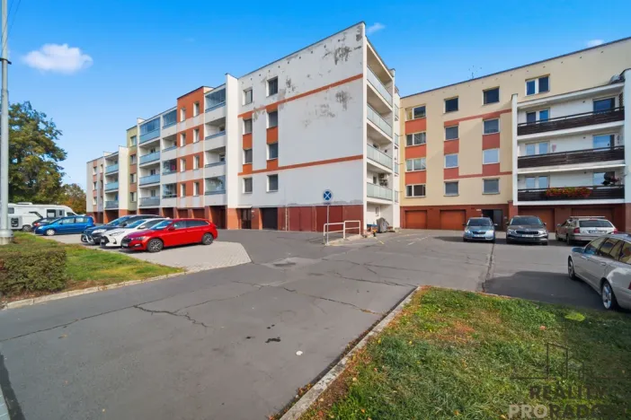 Prodej bytu 3+1, Lázně Bohdaneč, Za Sokolovnou, 80 m2