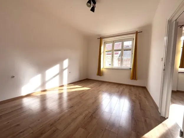 Pronájem bytu 2+1, Plzeň - Jižní Předměstí, Nerudova, 81 m2