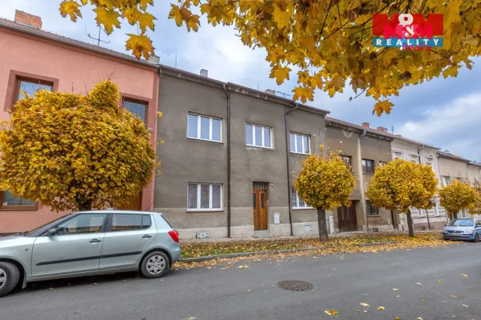 Prodej činžovního domu, Louny, Karlova, 193 m2