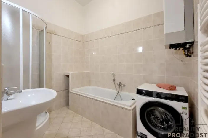 Prodej bytu 3+kk, Praha - Holešovice, Heřmanova, 85 m2