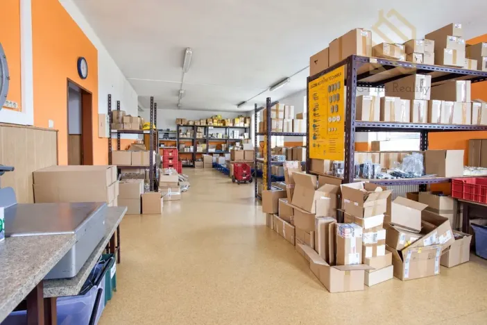 Prodej výrobních prostor, Tisá, 4560 m2