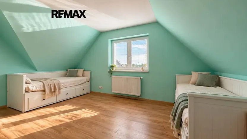 Pronájem rodinného domu, Černolice, K rybníku, 130 m2