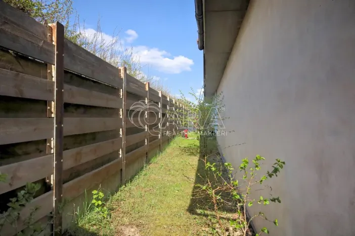 Prodej bytu 3+1, Horoměřice, J. K. Tyla, 95 m2