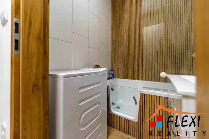 Prodej bytu 3+1, Ostrava, Mjr. Nováka, 74 m2