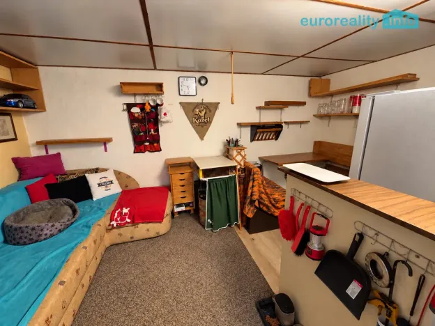 Prodej bytu 3+1, Dešenice, 80 m2