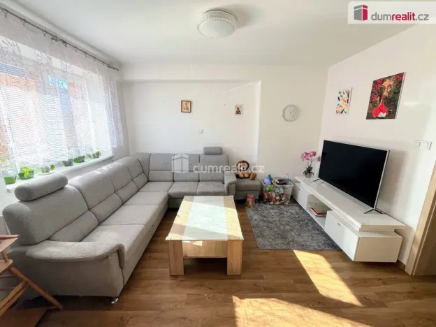 Prodej rodinného domu, Pašovice, 285 m2