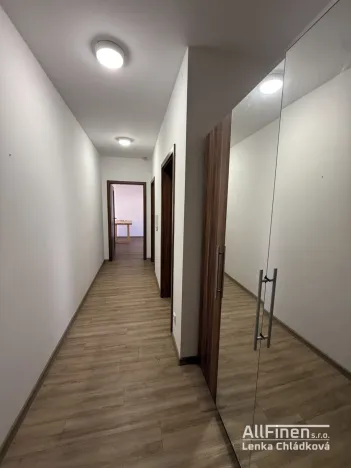 Pronájem bytu 2+kk, Třebíč - Horka-Domky, Václavské nám., 45 m2