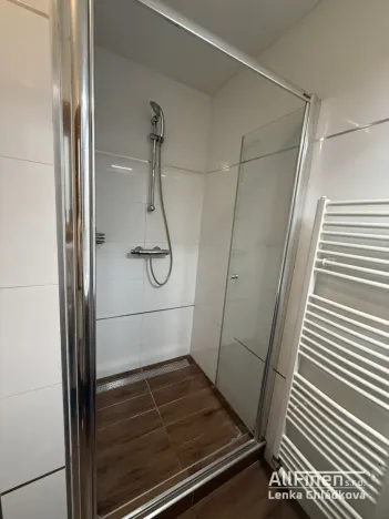 Pronájem bytu 2+kk, Třebíč - Horka-Domky, Václavské nám., 45 m2