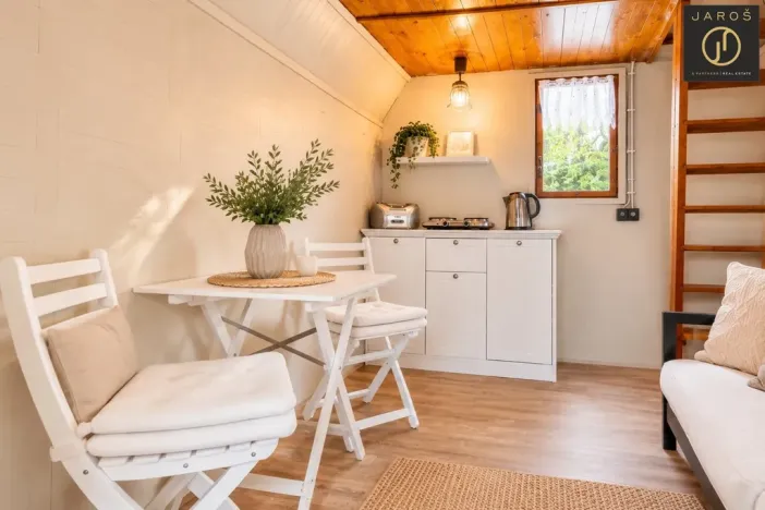 Prodej chaty, Roztoky, 25 m2