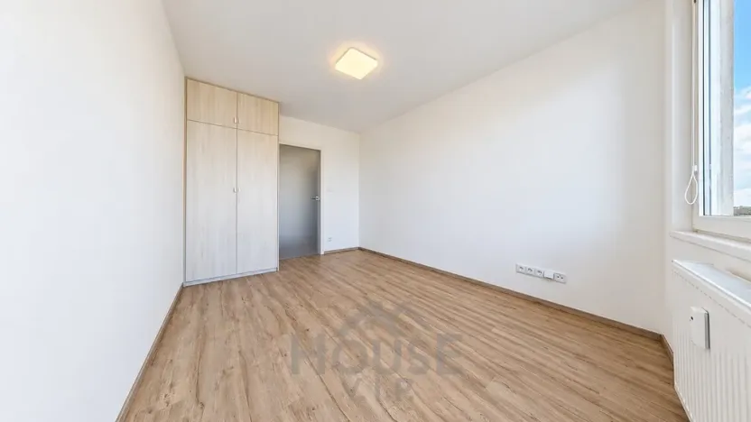Prodej bytu 3+1, Kladno, Vodárenská, 69 m2