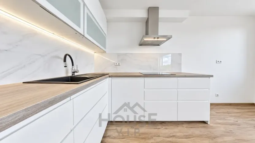 Prodej bytu 3+1, Kladno, Vodárenská, 69 m2