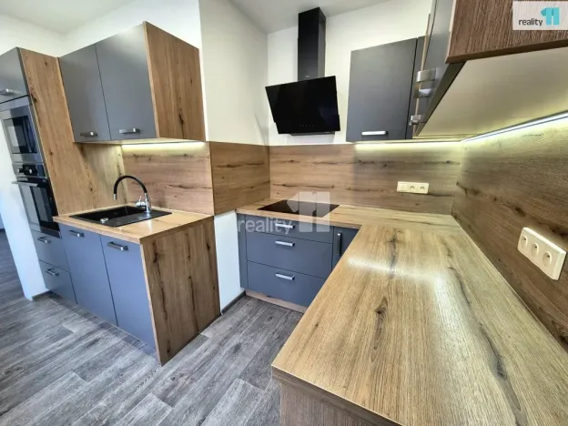 Prodej bytu 3+1, Aš, Karlova, 67 m2