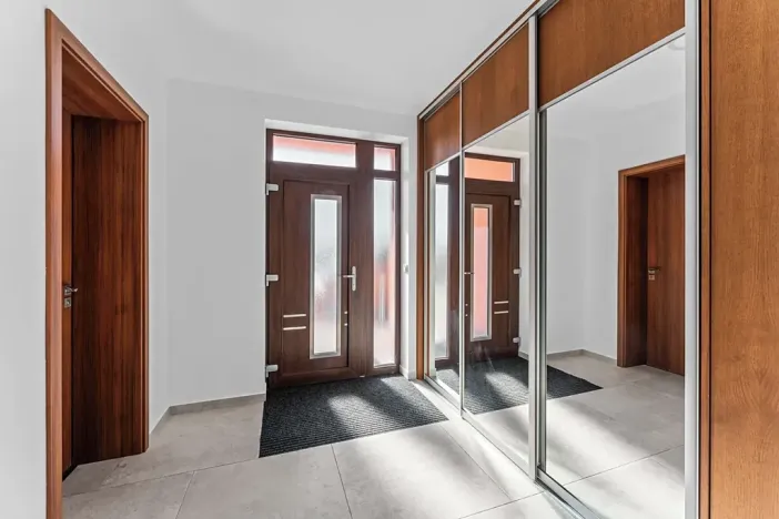Pronájem kanceláře, Velké Přítočno, 350 m2