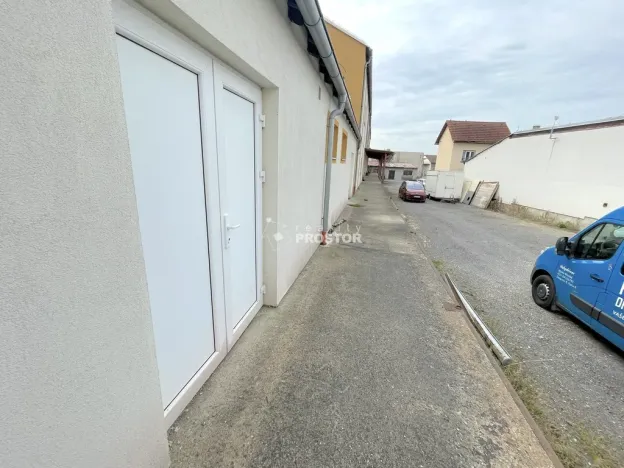Pronájem skladu, Jirny, Tovární, 1100 m2